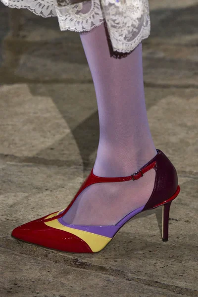 Look 14
